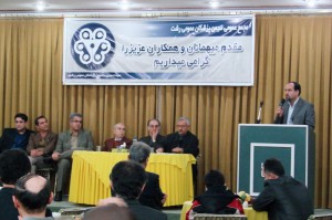 دکتر علی‌رضا بهرامی (نماینده‌ی انجمن مرکزی) هم از پیش‌کسوت‌های انجمن تقدیر می‌کند و هم از عملکرد هیات مدیره‌ی رشت.